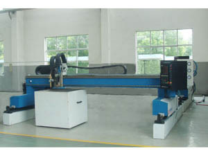 Máquina de Corte por Plasma CNC de Precisão